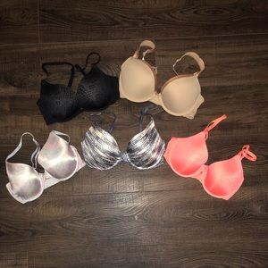 Lot of 5 bras, size 32D